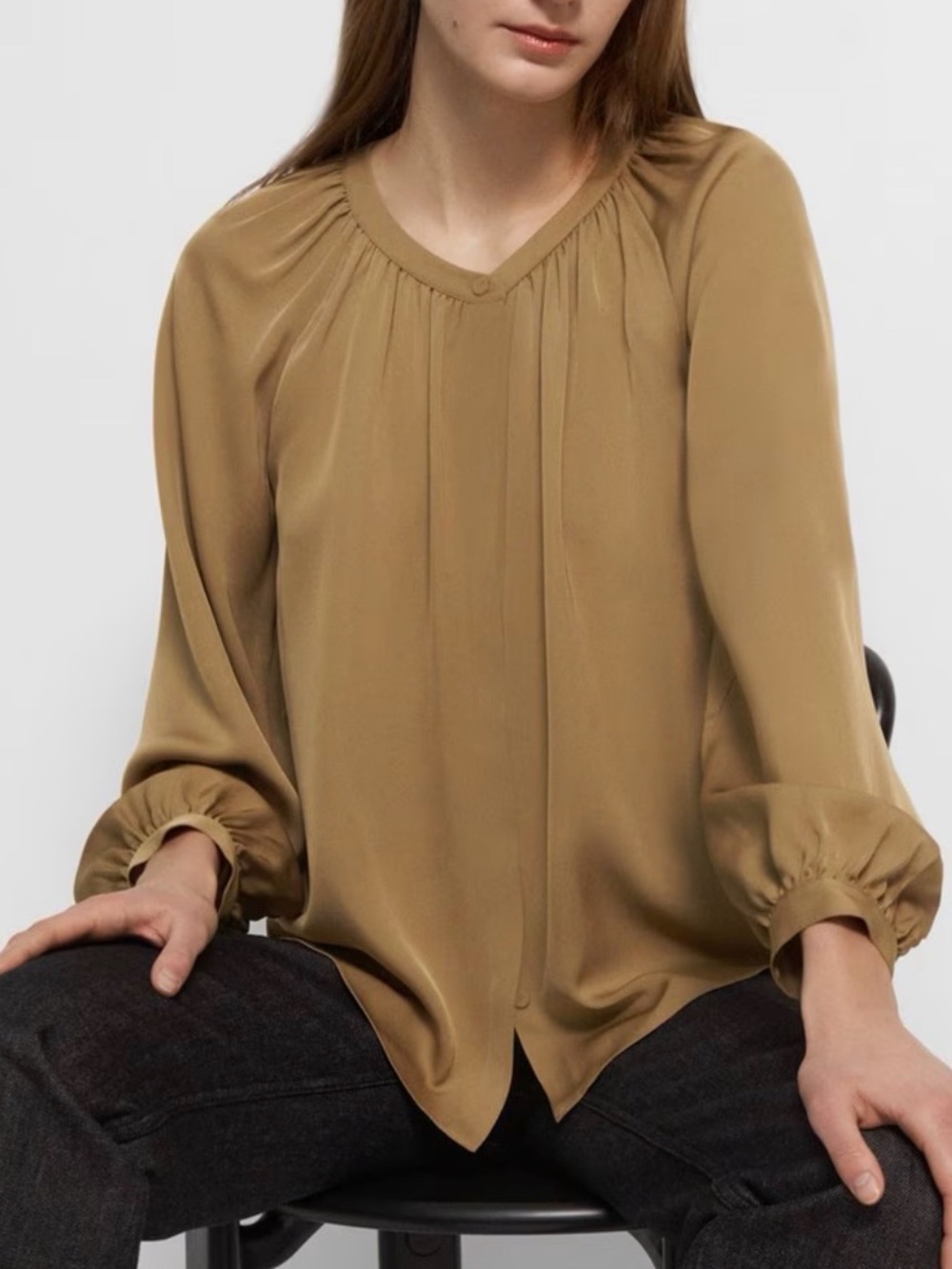Theory Women’s P camel color gathered stretch silk designer blouse